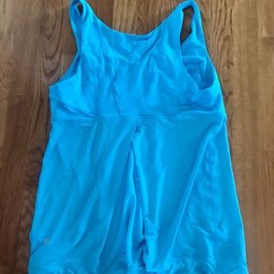 Guc Lululemon tank size 12